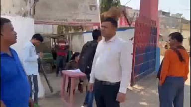 सिमडेगा: डीटीओ के निर्देश पर मोटरयान निरीक्षक ने सदर थाना गेट के समीप वाहन जांच अभियान चलाकर वसूला ₹10000 जुर्माना