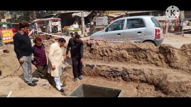 सोनीपत: मेयर निखिल मदान ने पार्षद सुरेंद्र नैयर के साथ वार्ड 2 में चल रहे नगर निगम के विकास कार्यों का किया निरीक्षण
