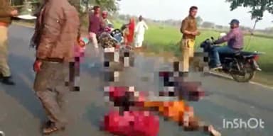 मोहम्मदी: अलीनगर चौराहे के पास टैंकर ने मोटरसाइकिल में मारी जोरदार टक्कर, 2 लोगों की हुई मौत