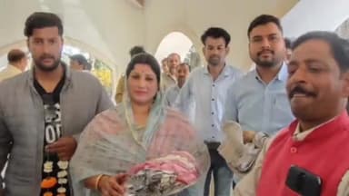 बड़ा मलेहरा: मौली रेस्ट हाउस में नगरीय प्रशासन मंत्री का नगर परिषद अध्यक्ष सहित कर्मचारियों ने किया स्वागत