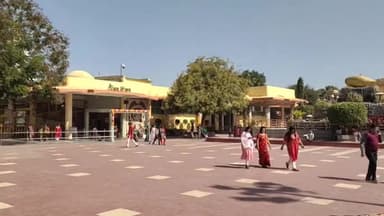 मंदसौर: के वार्ड क्रमांक 26 पशुपतिनाथ मंदिर घाट पर महाशिवरात्रि पर्व पर शाम 6 बजे 11000 दीपों का होगा प्रज्वलन एवं आतिशबाजी