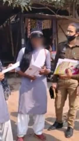 मछलीशहर: मछली शहर में SP के निर्देश पर एंटी रोमियो टीम द्वारा मिशन शक्ति अभियान के तहत महिलाओं व छात्राओं को किया गया जागरूक