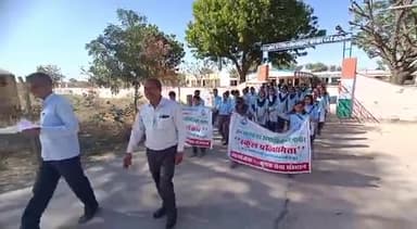 नागौर: ग्राम बचवास, निम्बोला कला,डेगाना मे #कृषक_सेवा_संस्थान के द्वारा #जल_जीवन_मिशन की जागरुकता हेतु #स्कूल_रैली का आयोजन।