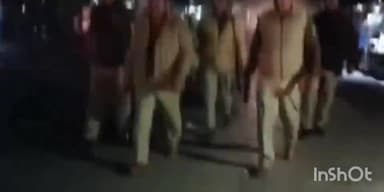 मोहम्मदी: शांति व्यवस्था बनाए रखने के दृष्टिगत पसगवां पुलिस ने थाने से चौराहे होते हुए मुख्य सड़कों पर पैदल गश्त मार्च निकाला