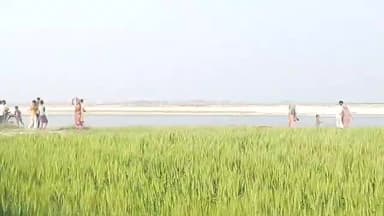 बिहपुर: अरसंडी बहियार में सोते समय हुई एक किशोर की मौत, परिजनों ने कहा - ठंड से हुई मौत