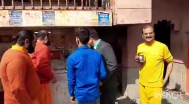 बहराइच: सिद्धनाथ मंदिर का जिला अधिकारी ने किया निरीक्षण, महाशिवरात्रि के कार्यक्रम को देखते हुए दिए दिशा निर्देश