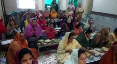 खुरई: प्राचीन आदिनाथ जिनालय बड़कुल मंदिर में स्वर्ण कलशों से किया गया सामूहिक अभिषेक पूजन एवं विधान