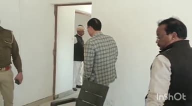 हसनपुर: गांव रखेड़ा में ₹198 करोड़ की लागत से बनाई जा रही CHC का निरीक्षण करने पहुंचे डीएम बीके त्रिपाठी ने दिए दिशा निर्देश