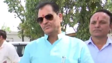 हरिद्वार: कैबिनेट मंत्री प्रेमचंद अग्रवाल ने शिवालिक नगर स्थित होटल में आयोजित केंद्रीय बजट पर परिचर्चा कार्यक्रम में की शिरकत