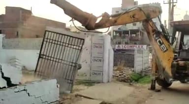 गोलमुरी-सह-जुगसलाई: मानगो में 21 कट्ठा जमीन खाली कराकर खरीदार को दिलाया गया कब्जा