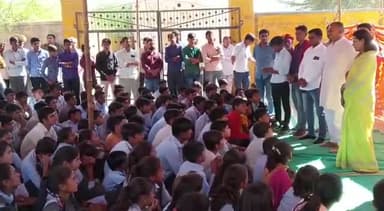 #अनिश्चितकालीन_हड़ताल 
राजकीय माध्यमिक विद्यालय नांद