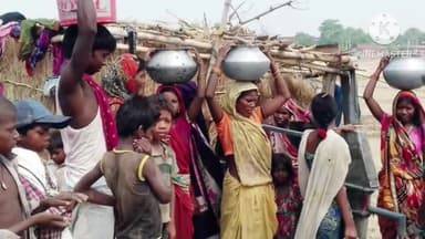 हलसी: कंचनपुर गांव के  60 परिवारिक एक ही चापाकल भरोसे यहां नहीं मिल रहा लोगों को नल जल योजना से जल।