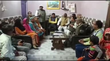 धनौरा: गजरौला के मोहल्ला बस्ती में निकाय चुनाव को लेकर भाजपा की हुई बैठक