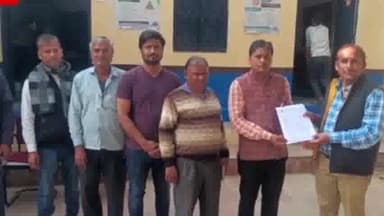 धौलपुर: स्कूल विकास के लिए शेरपुर स्कूल के  राजेश शर्मा फिर आए आगे शिरपुर स्कूल में अपनी तनख्वाह से भेंट की 21 हजार की राशि