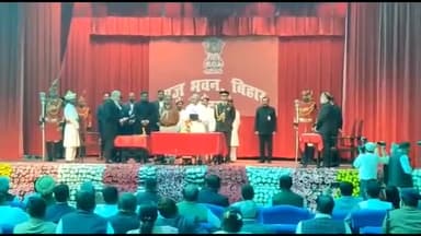 पटना ग्रामीण: बिहार राजभवन में राजेंद्र विश्वनाथ अर्लेकर ने 41वें राज्यपाल के रूप में ली शपथ, हाईकोर्ट के मुख्य न्यायाधीश ने दिलाई शपथ