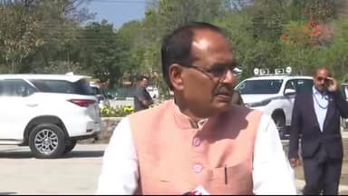 हुज़ूर: दिग्विजय सिंह के बयान सुनकर जनता लज्जित होती है : सीएम शिवराज सिंह चौहान