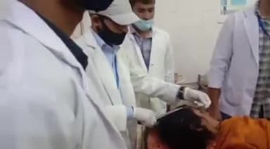 जौनपुर: नईगंज क्षेत्र में मोटरसाइकिल की टक्कर से एक महिला हुई घायल, जिला अस्पताल में कराया गया भर्ती