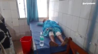 अररिया: ठेंगापुर चौक पुल के समीप टेंपो की टक्कर से टोटो सवार 5 लोग हुए घायल, सदर अस्पताल में इलाज जारी