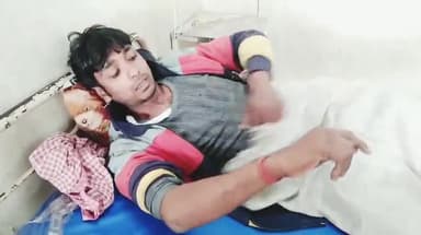 बेतिया: बेहरा गांव में बच्चों के बीच बिजली को लेकर हुए विवाद में पड़ोसी ने 4 लोगों को लाठी से मार कर किया जख्मी