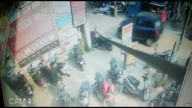 कांके: कुलेश्वरी टावर से देव कुमार प्रसाद की मोटरसाइकिल हुई चोरी, घटना सीसीटीवी में हुई कैद