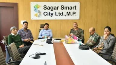 सागर नगर: इंटिग्रेटेड कमांड एंड कंट्रोल सेंटर में इंटिग्रेट कैमरों से 24*7 की जा रही मॉनिटरिंग, सागर की सुरक्षा व्यवस्था हुई मजबूत