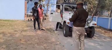 लखीसराय: मनकठा रेलवे स्टेशन के समीप ट्रेन से कटकर लगभग एक30 वर्षीय व्यक्ति की हुई मौत सदर अस्पताल में कराया गया पोस्ट पोस्टमार्टम