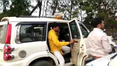 ब्यौहारी: बरहा टोला पहुंचे विधायक को युवक ने काला झंडा दिखाकर लगाए भाजपा मुर्दाबाद के नारे, पुलिस ने किया गिरफ्तार