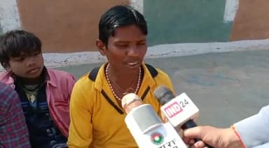 सिमरिया: टिकरिया ग्राम में बिजली नहीं होने से ग्रामीण हो रहे परेशान