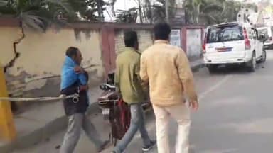 बेगूसराय: लोहियानगर ओपी थाना की पुलिस ने बाघा वार्ड नंबर-29 स्थित घर से एक बम व बम बनाने के सामान साथ एक आरोपी को किया गिरफ्तार