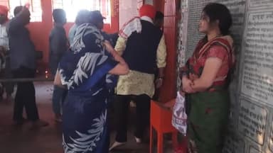 श्री शंकरपुरी तकिया के श्री तिलेश्वर नाथ मंदिर में हजारों की संख्या में श्रद्धालुओं ने जलाभिषेक किया🙏🙏