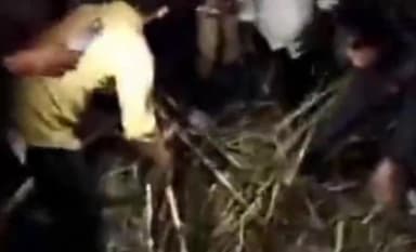 मवाना: गणेशपुर में गन्ने से भरा ट्रक पलटने से चौकीदार की हुई मौत, परिजन जता रहे थे गन्ने के नीचे दबे होने की आशंका