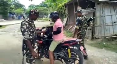 फारबिसगंज: भारत नेपाल की सीमा पर सोनामनी गोदाम बॉर्डर पर ssb जवानों ने चलाया चेकिंग अभियान