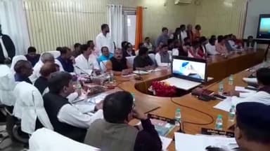 लंभुआ: जिले के प्रभारी मंत्री आशीष पटेल का हुआ प्रथम आगमन, विभिन्न कार्यक्रमों में हुए शामिल