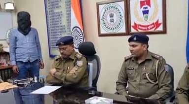 कांके: जगरनाथपुर थाना क्षेत्र से हथियार के साथ साथ एक युवक को किया गया गिरफ्तार