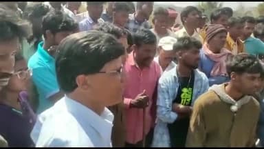 लोहरदगा: जिले के सदर प्रखंड के जोरी गांव की रहने वाली अंजली उरांव की मौत को लेकर ग्रामीणों ने किया हंगामा