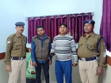 सासाराम रेल पुलिस ने दो मोबाइल के साथ दो चोर को किया गिरफ्तार