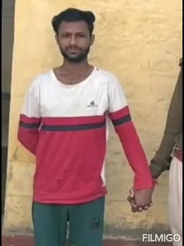 कोटा की गुमानपुरा थाना पुलिस ने कोटा‌ के ही मोखापाड़ा निवासी एक युवक रहीम‌ को गिरफ्तार कर साढ़े 5 ग्राम स्मैक बरामद की।