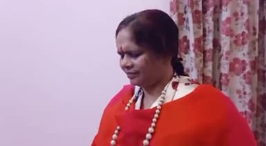 बरेली: सिविल लाइन स्थित निजी कार्यक्रम में पहुंची वीएचपी नेता साध्वी प्राची ने बॉलीवुड अभिनेत्री स्वरा भास्कर पर दिया बड़ा बयान