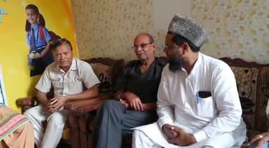 साधू मौलाना के बारे में किया बोलै, सुनें 
#mewat #shamsulqamar #shamssaeed #muslimstudent #breakingews #junaid