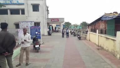 बगोदर: दोंदलो के पास पेड़ से टकराई एक तेज रफ़्तार बाइक, एक युवक की हुई मौत व एक अन्य घायल