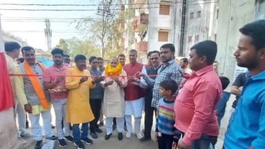 कांके: विधायक सीपी सिंह ने पहाड़ी मंदिर जयप्रकाश नगर में पीसीसी पथ व नाली निर्माण कार्य का किया शिलान्यास