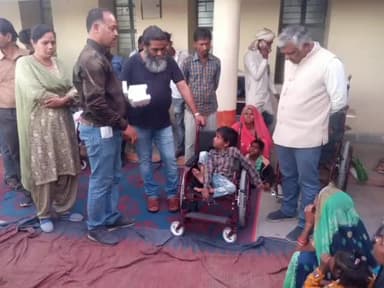 सागर नगर: जिले के बीआरसी कार्यालय में 119 दिव्यांग बच्चों को बांटे गए उपकरण