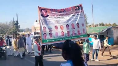 तेंदूखेड़ा: राजीव युग मंच के तत्वाधान में मूलभूत सुविधाओं की मांग को लेकर तहसीलदार अरविंद यादव को सौंपा ज्ञापन