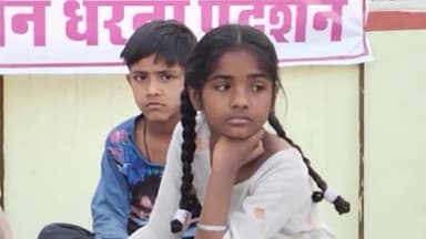 दौसा: दौसा नगर परिषद के सामने धरने पर बैठे मृतक कर्मचारी के परिजनों के साथ धरने पर बैठ सकते हैं राज्यसभा सांसद डॉ. किरोड़ी लाल