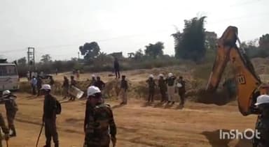 केरेडारी: चट्टीबारियातु कोल माइंस से विरोध के बाजूद भी ट्रांसपोर्टिंग का कार्य शुरू