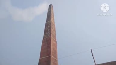 इकौना: वेलहा राघव गांव के पास कुमार ईंट भट्ठा पर खड़ू ट्रैक्टर ट्रॉली पर अचानक भट्ठे की दीवार गिरने से ट्रैक्टर हुआ क्षतिग्रस्त