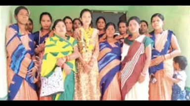 ମେଳଛାମୁଣ୍ଡା: ପଦମପୁର ବିଧାୟିକାଙ୍କ ଦ୍ବାରା ମେଲଛାମୁଣ୍ଡାରେ ମିଶନ ଶକ୍ତି ଗୃହ ଉଦଘାଟିତ