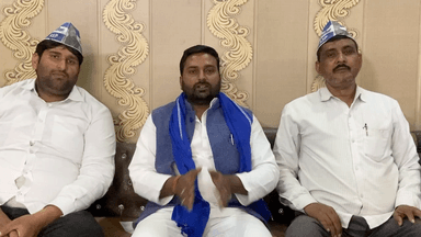 हस्तिनापुर के गाँव दरियापुर निवासी सचिन भडाना जी के साथ उनके कई साथियों ने मवाना में समाजवादी पार्टी छोड़कर आज़ाद समाज पार्टी का दामन थामा और भाई चंद्रशेखर आज़ाद मैं अपनी आस्था जतायी है