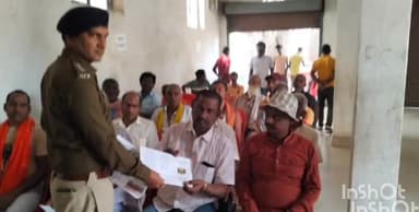 बिहपुर: दयालपुर में झंडापुर ओपी पुलिस ने मोटरसाइकिल रैली निकालकर लोगों को किया जागरूक