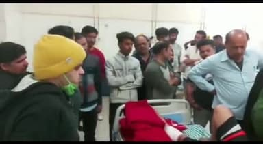 सागर नगर: कोतवाली थाना इलाके मे उस समय हड़कंप मच गया परकोटा वार्ड से निर्दलीय पार्षद का चुनाव लड़ने वाले मधुसूधन गुरु को गोली जा लगी